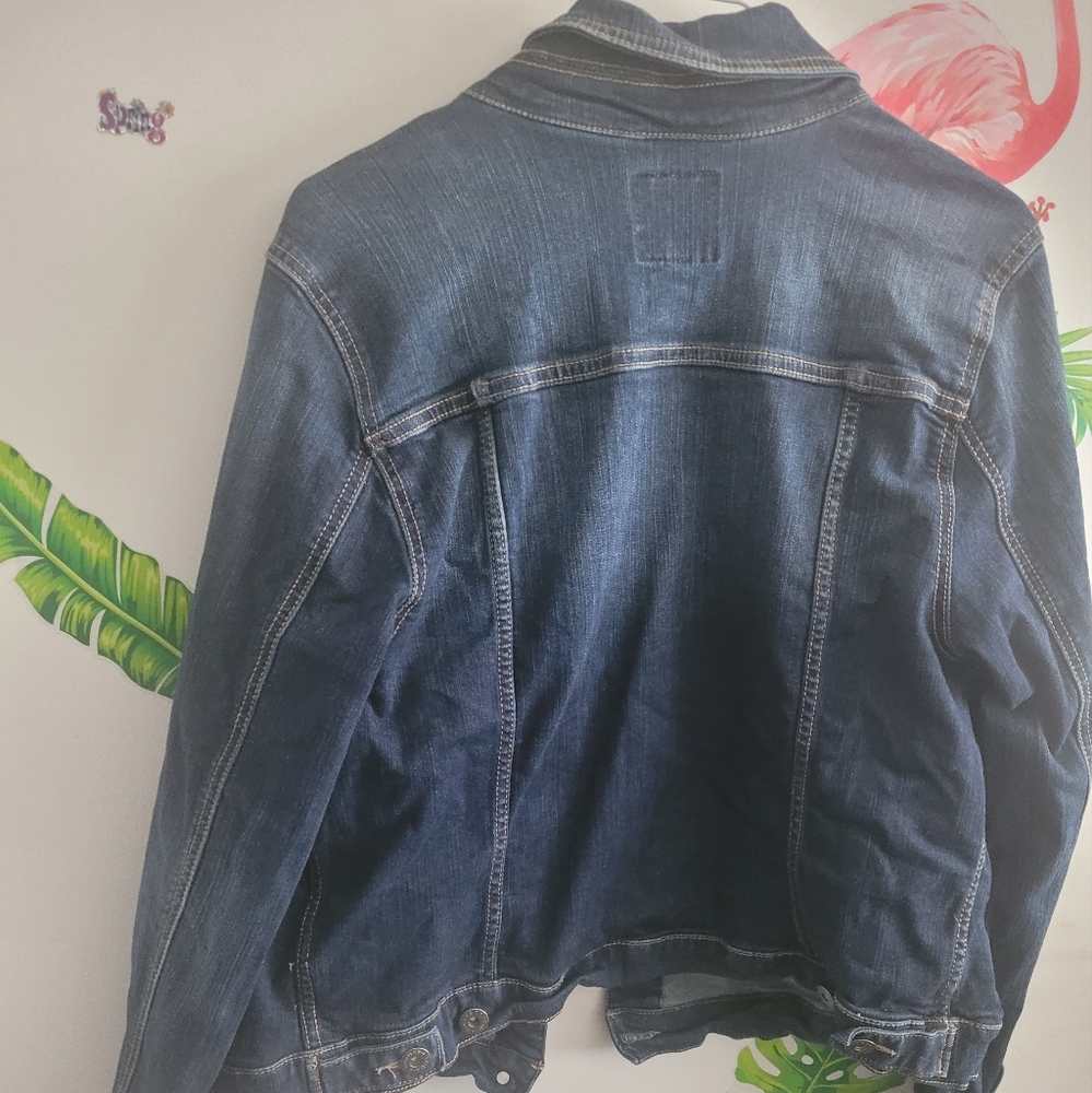 Jean Jacket - Picture 3 of 4